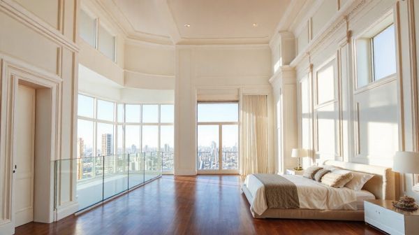 5 Stunning Benefits of a Frameless Glass Juliet Balcony