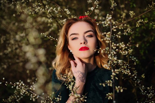 How Can You Elevate Your Office Look with High-Waisted Wide-Leg Pants?